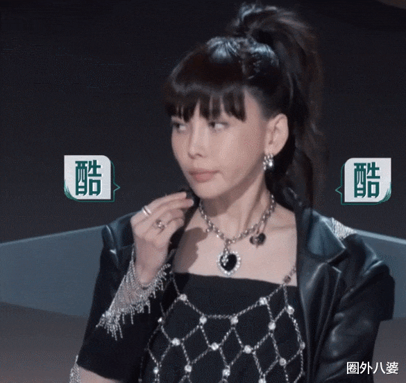 于文文|摆臭脸被全网嘲，她到底有多狂？