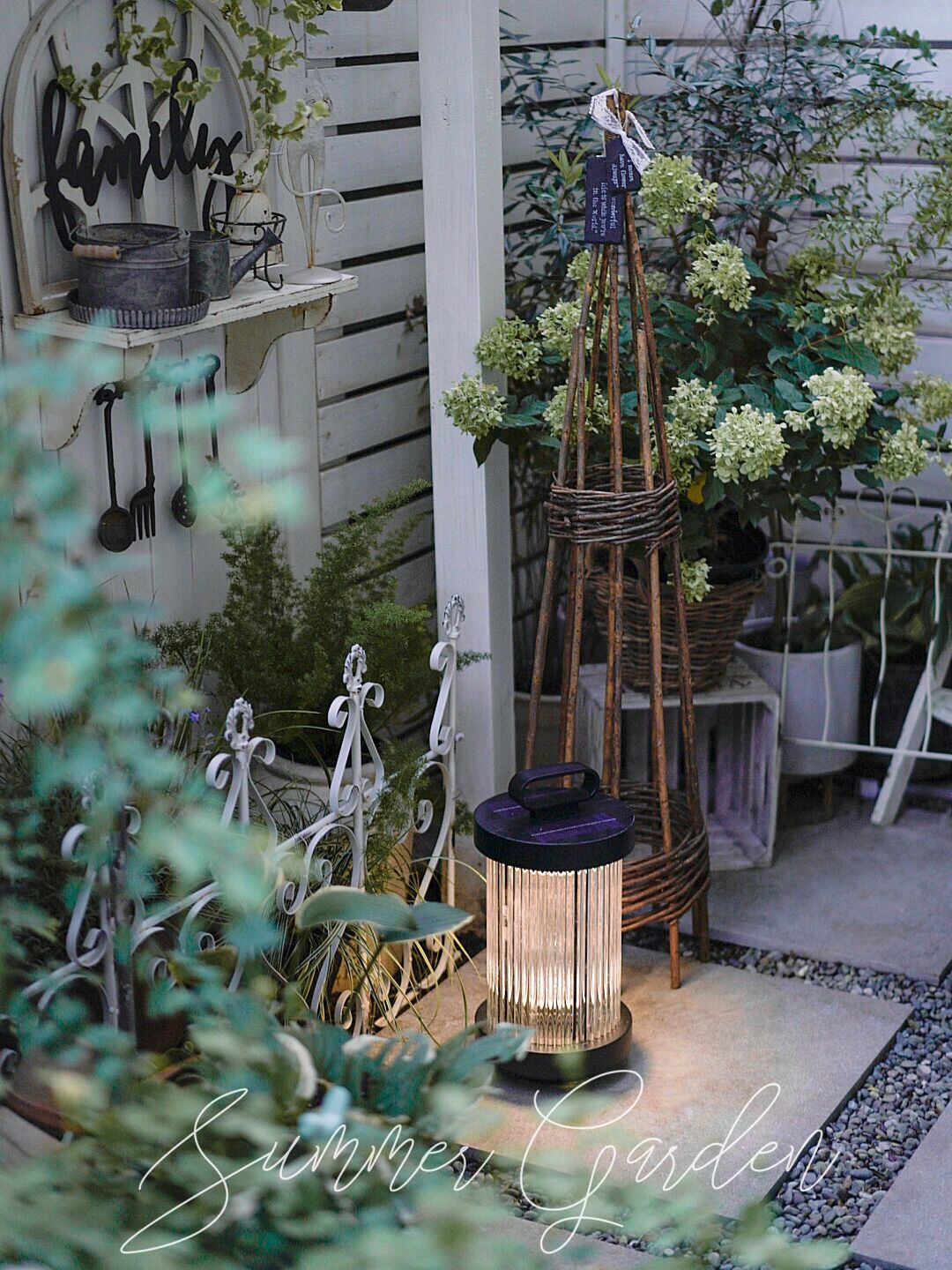 20㎡一楼小院,DIY打造杂货花园,倒腾了一年时间,如今又仙又美