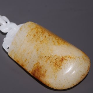 和田玉籽料|旧藏·和田玉籽料原石带链挂件