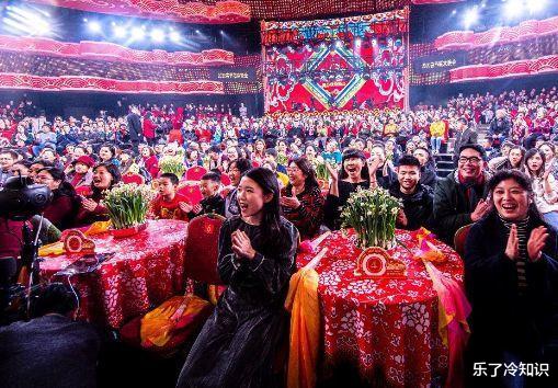 春晚|历年春晚上的失误，有的瞎编成了经典，也有导演被甩锅！