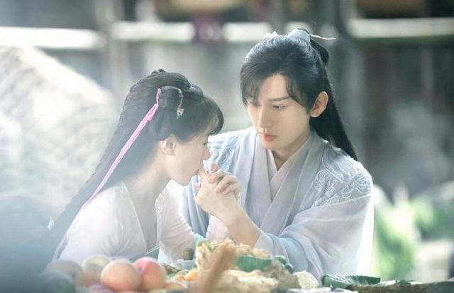 基努·里维斯|《冰雨火》争取档期？迪丽热巴合作平台？袁冰妍成毅关系？