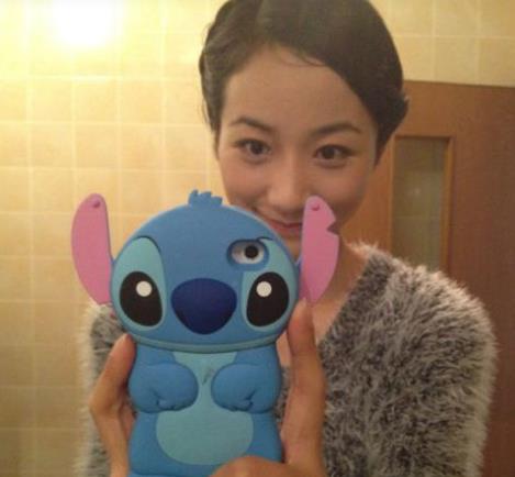 晒晒韩雪现实住的豪宅，阳台直接封起来做榻榻米，科技感十足