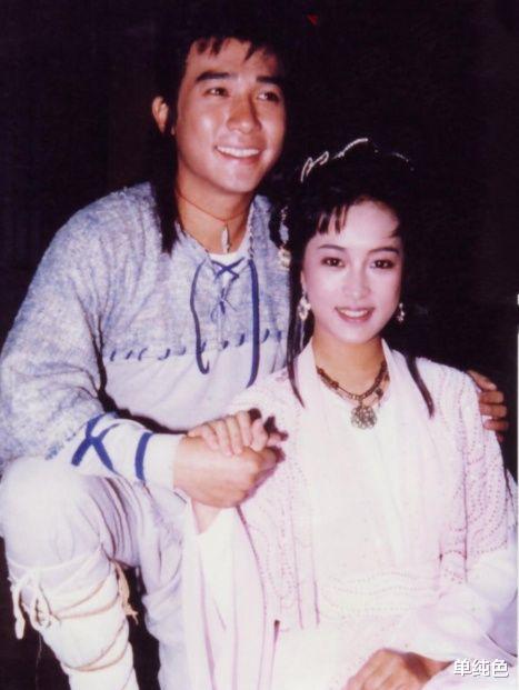 窦骁|56岁曾华倩刘嘉玲，55岁黎美娴57岁张曼玉，“梁朝伟女人”的战争