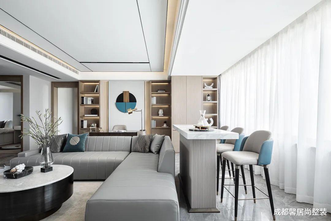 大平层中的天花板,重新定义“奢居”