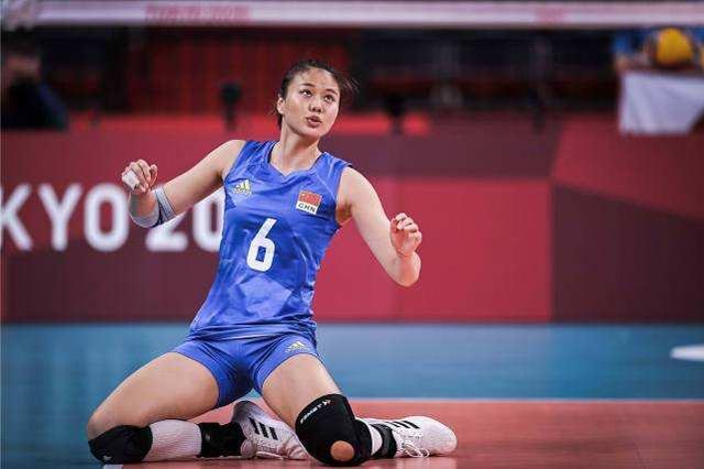 龔翔宇|龔翔宇曬出休假照！聯(lián)賽讓人看到成熟一面，新周期仍是主力首選