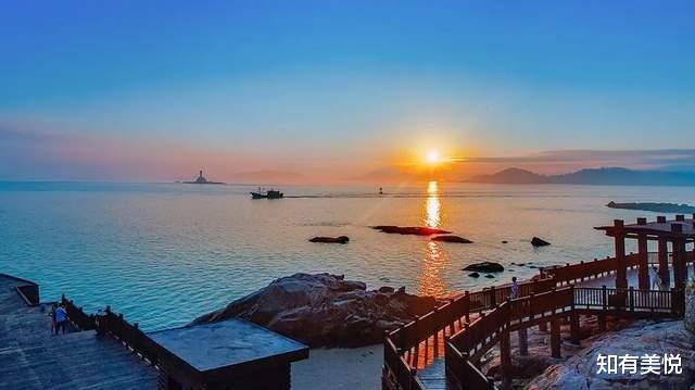 腾冲|盘点中国14个小县城，美得让人惊艳，看一眼就心动！你想去哪个？