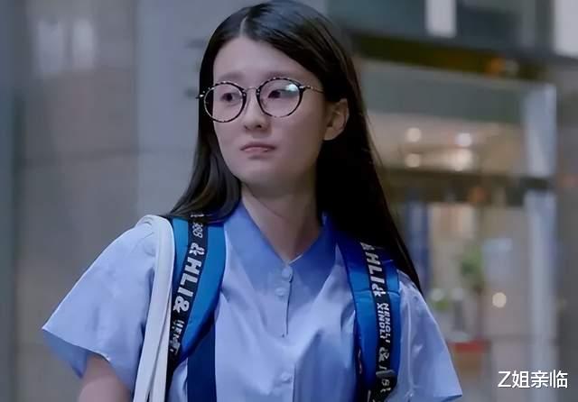 蒋欣|“欢乐颂五美”6年后发展迥异：王子文爱得卑微，蒋欣无缘一线？