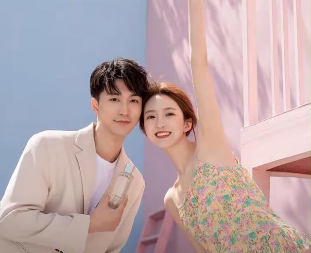 漫威|《心动4》麦穗深夜更博,疑似官宣恋情,网友欢呼:太期待了