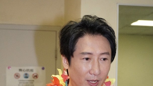 洪天明|计划移居上海！知名港星自曝提议全家北上，圈中妻子仍在考虑