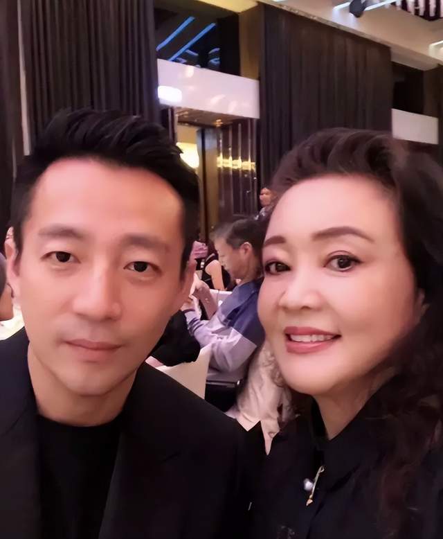 张兰|台湾省发生地震之后,汪小菲母亲张兰和孙女视频,称新房子能抗十级