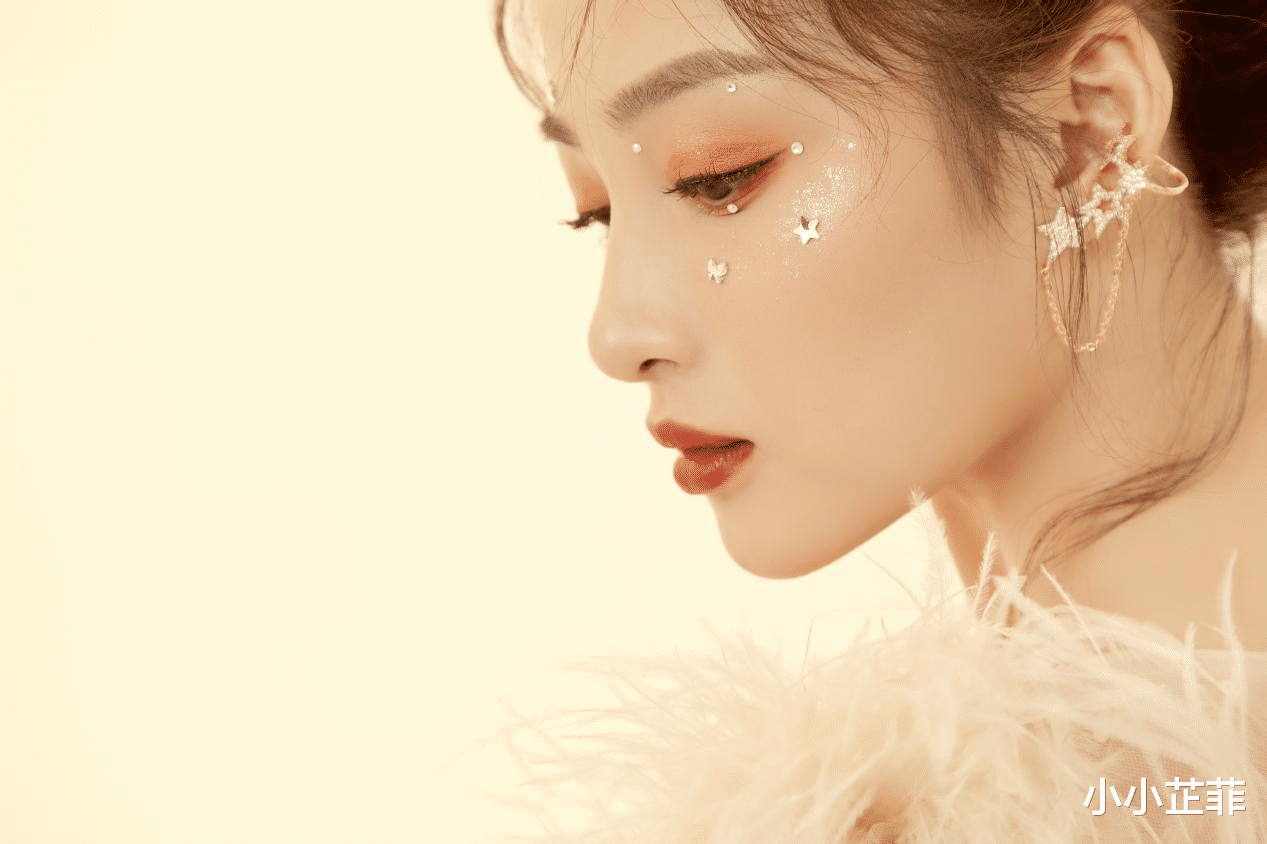 孙嘉璐|孙嘉璐晒跳芭蕾舞片段，只能用“赏心悦目”四字形容