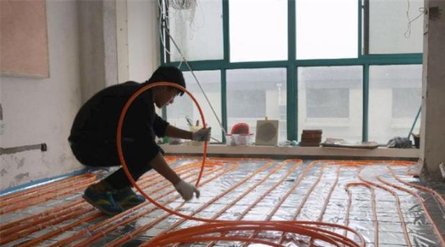 地暖被扒掉,更多人开始装暖气片?业主坦言,暖气片的优点更多