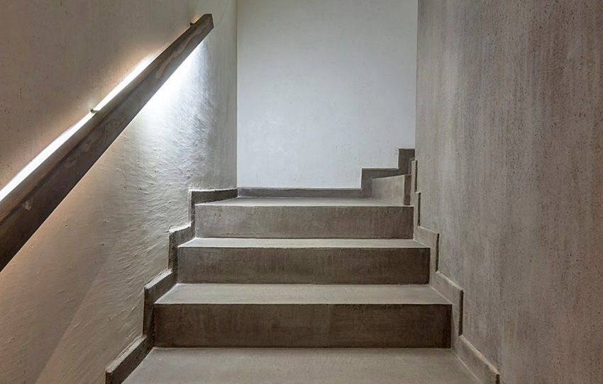 【希腊建筑事务所】灰阶色彩与木质调形塑轻盈宽敞感