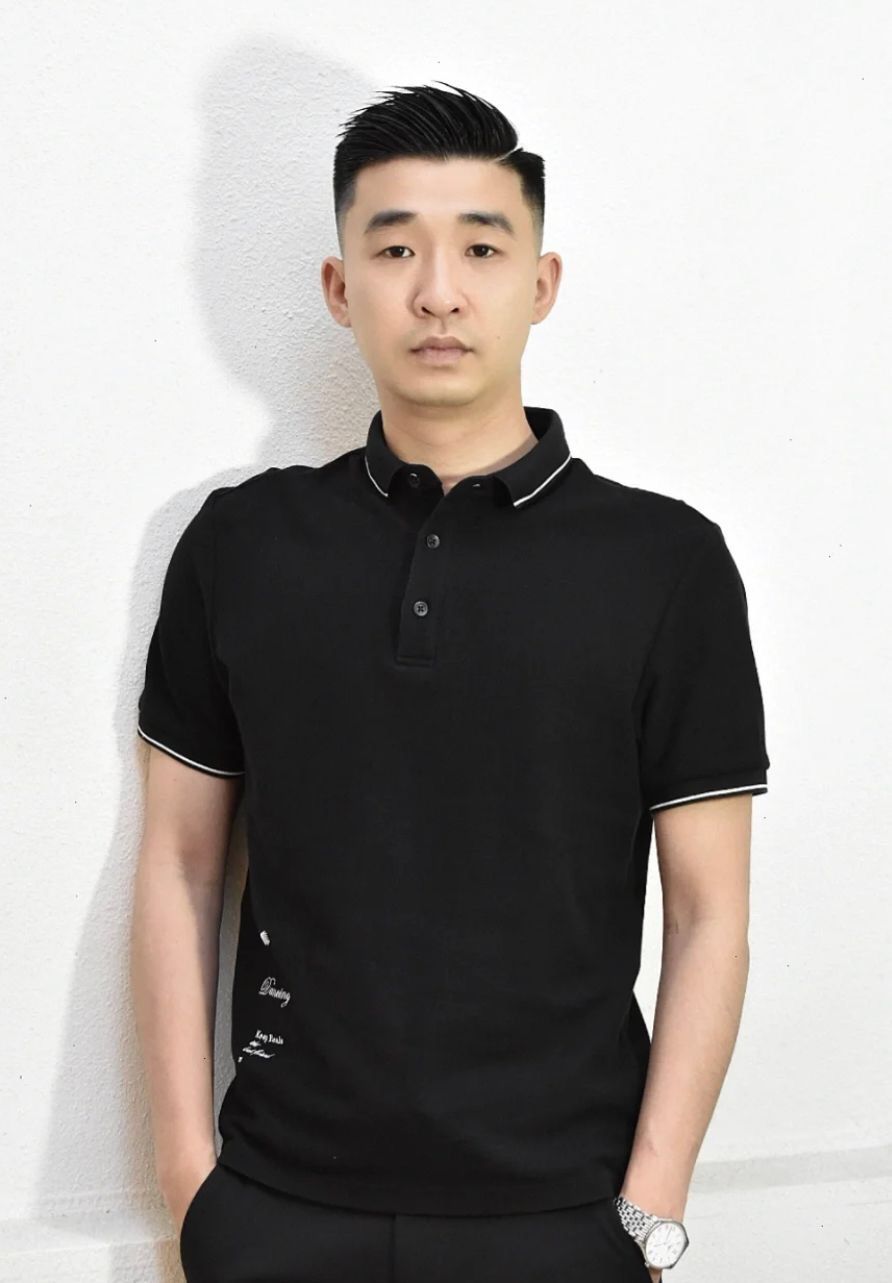 发型 男人过了40岁，这3种“发型”记得尽量避开，比你想象中更油腻