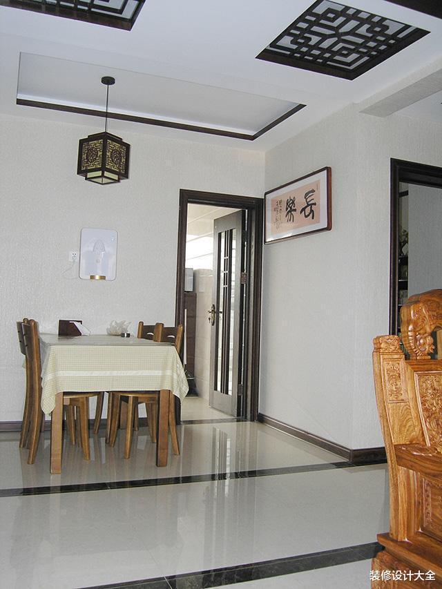 婆婆把新房装修好,中式风浓浓,一开始很感激,一进门我就怒了!