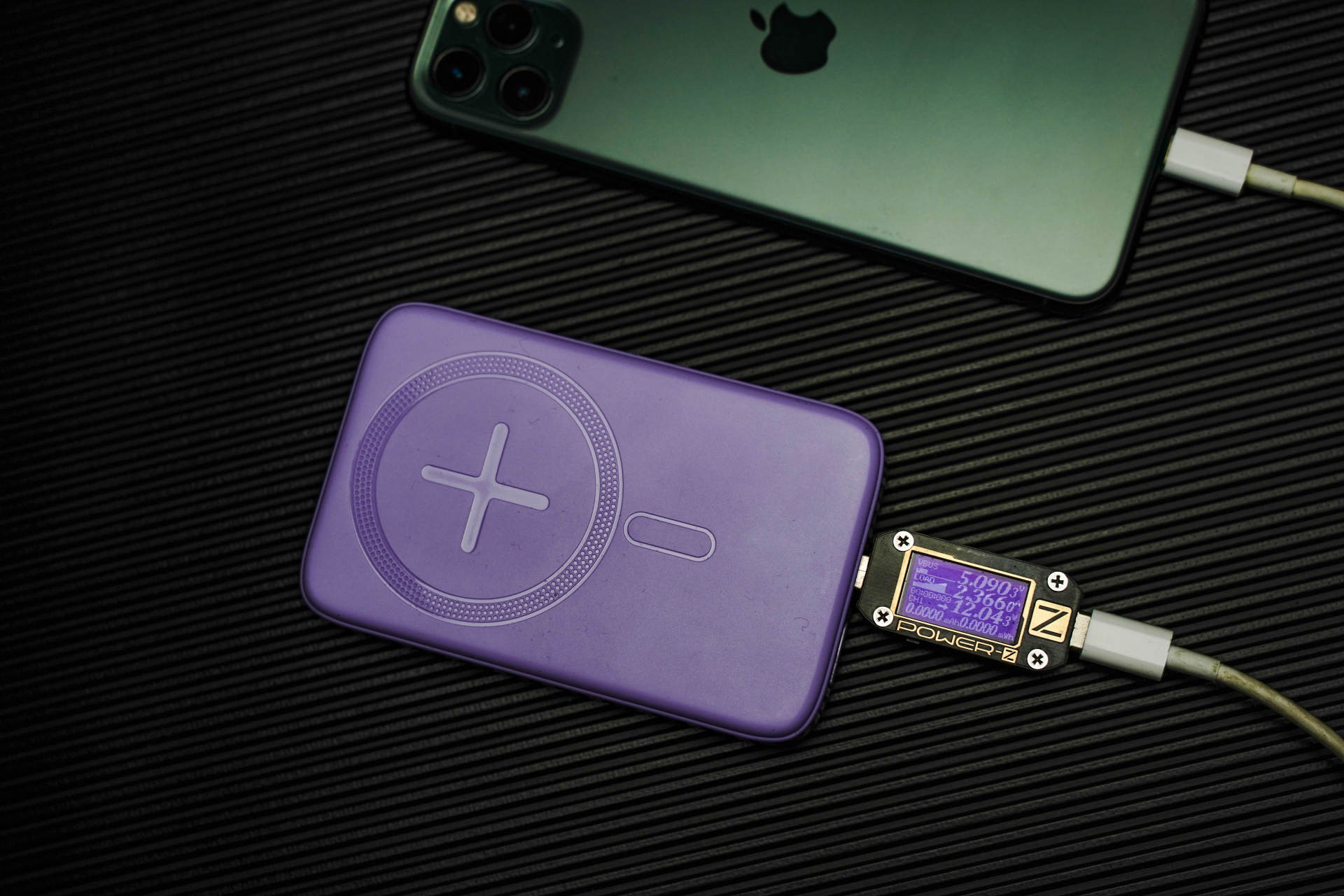 高通骁龙|好用又好看!台电磁吸无线充电宝,值得入手