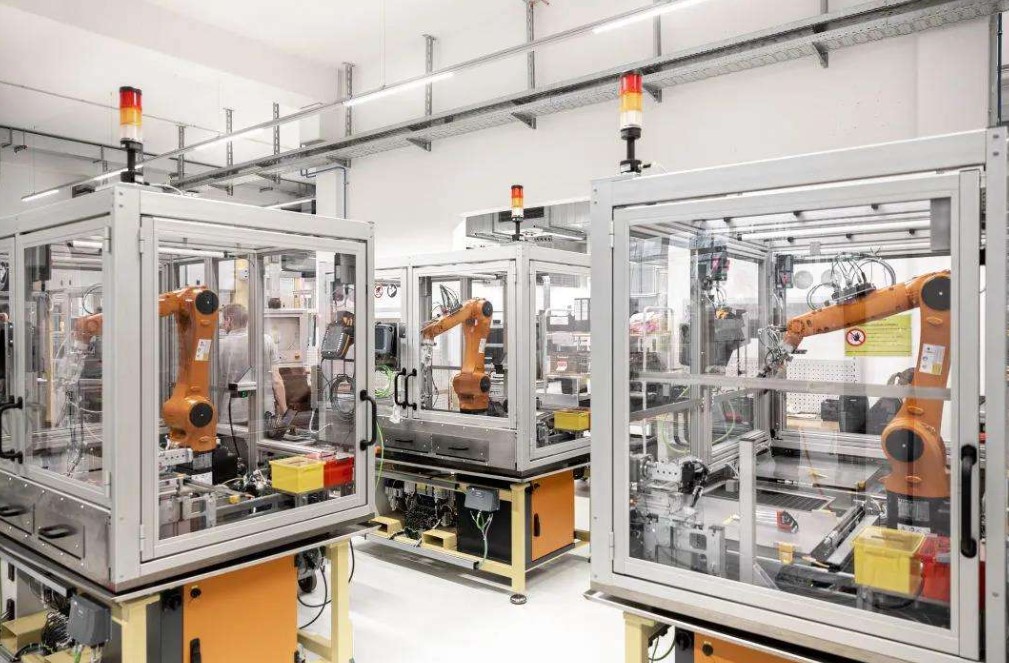 docker|触摸屏一体机是如何在自动化测漏机中应用的？