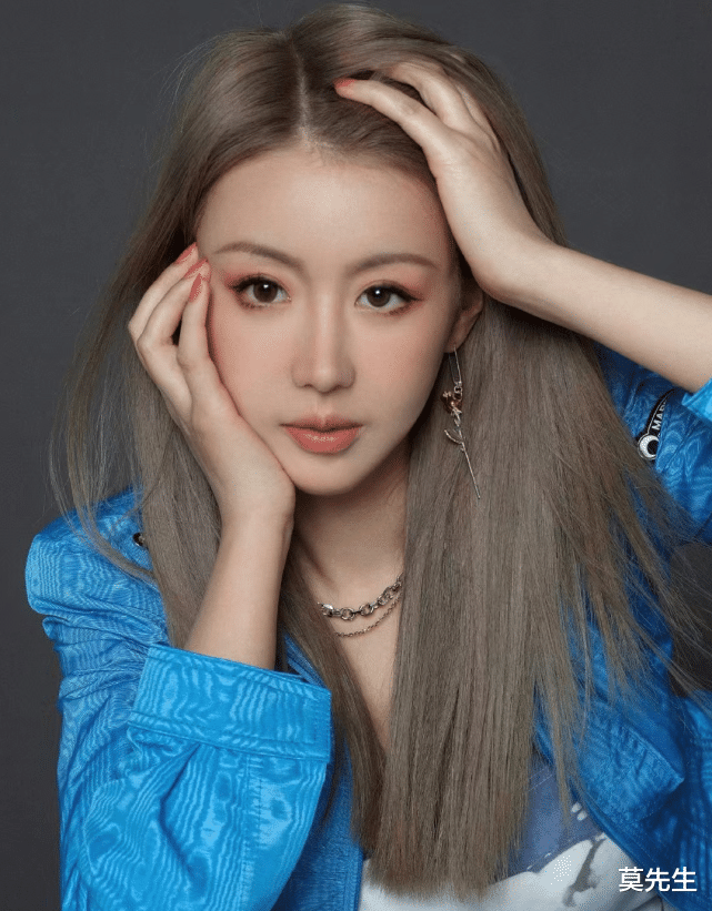 汪小菲|周末2天曝出9个瓜，否认三胎，患癌告别，私生女，个个都是大瓜