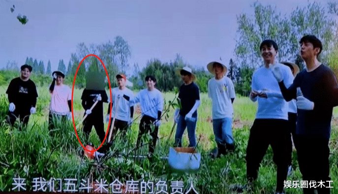 李维嘉|李维嘉新动态曝光！跟芒果闹掰与蓝台番茄洽谈，疑封杀原因被扒