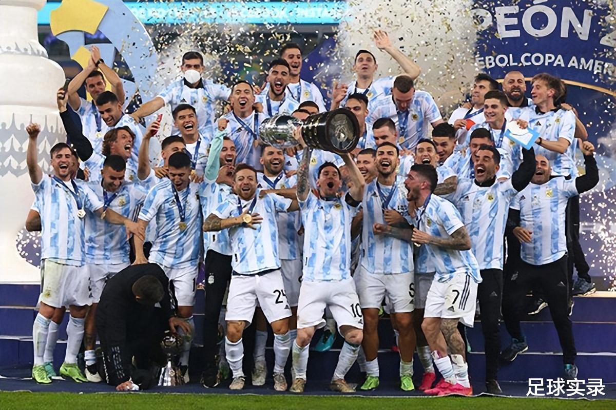阿根廷队|深度|潘帕斯雄鹰33场不败，阿根廷世界杯稳了！梅西封王！