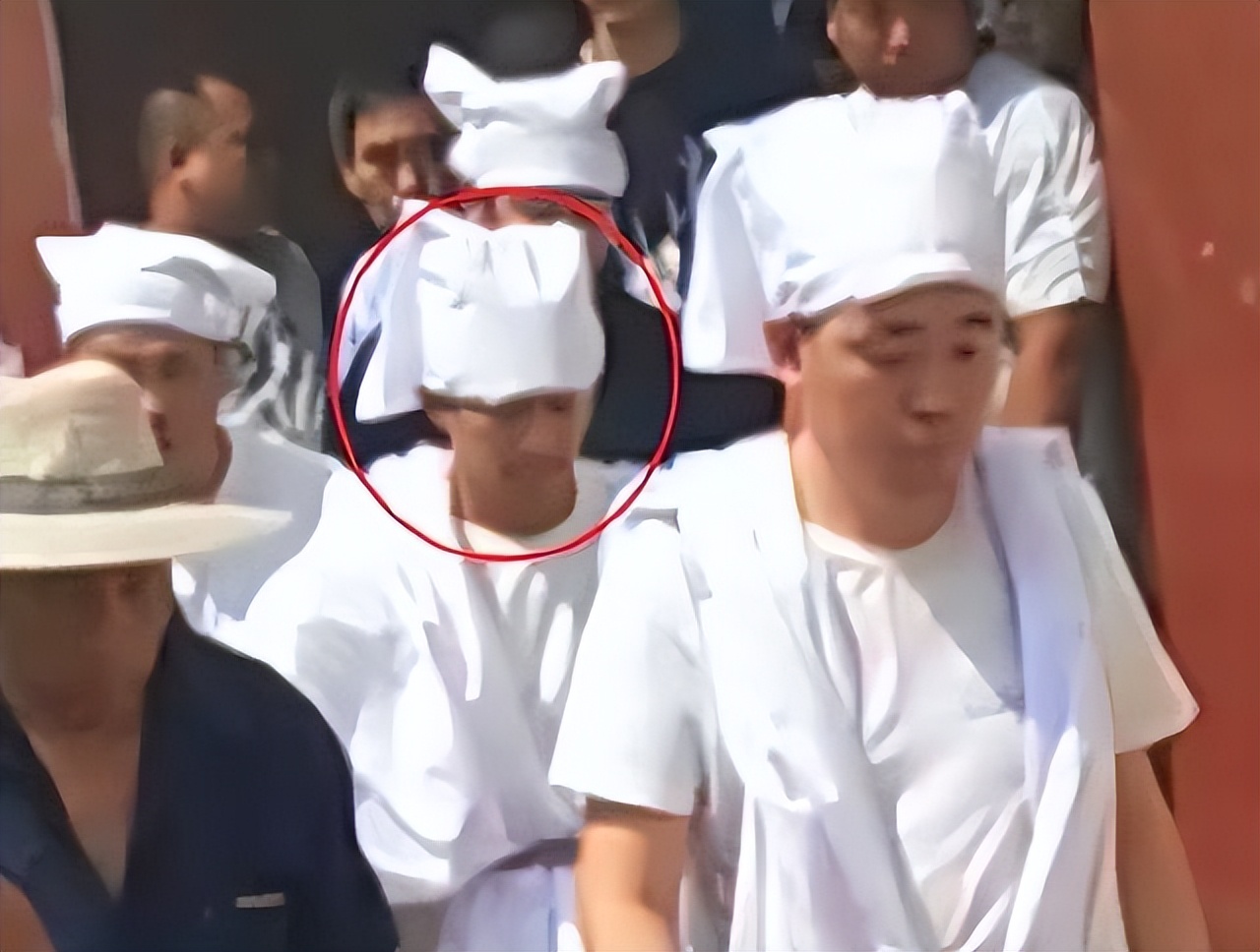 王宝强|演员王宝强：懂事低调又孝顺，母亲67岁去世，成了他心中永远的痛