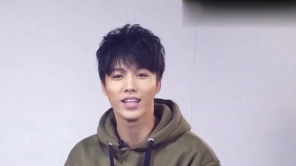 明星|“丑基因”有多强大？找女明星做老婆无法拯救，换了一任老婆也不管用