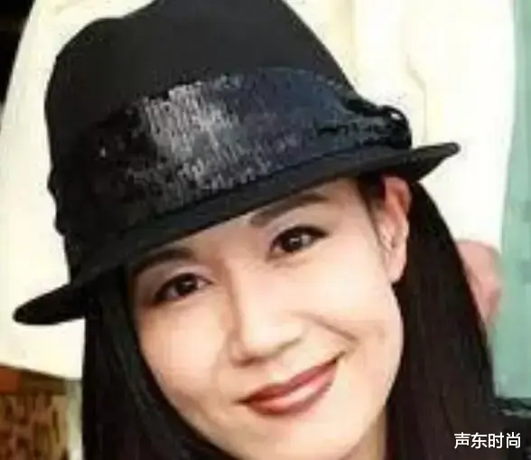 吕颂贤|夫妻26年坚持“禁欲”, 为的是不变老, 网友：得有多爱啊