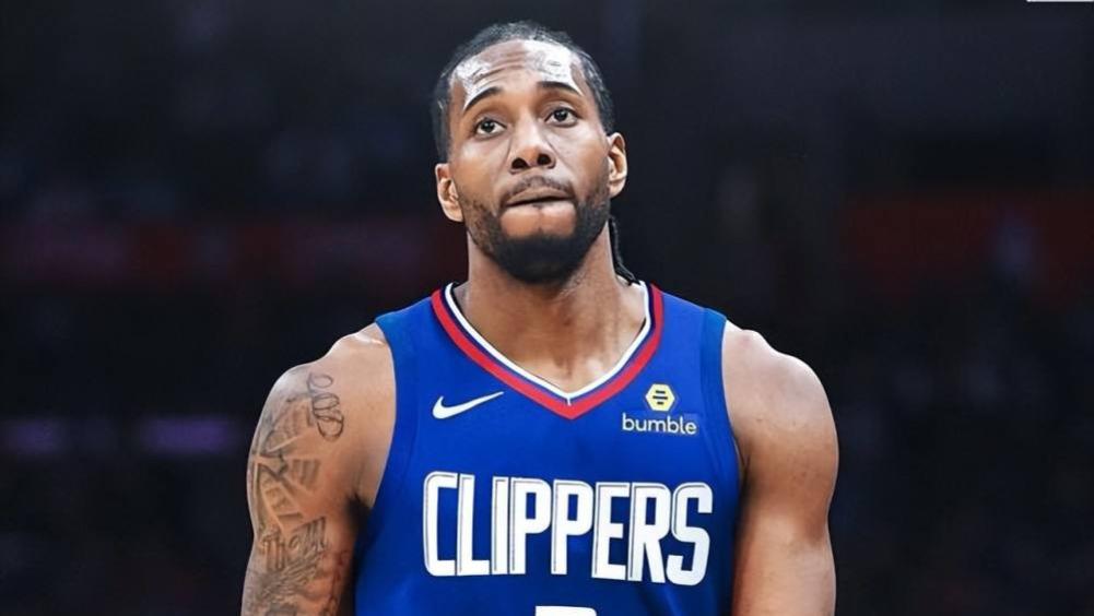 忍无可忍！美媒曝光快船交易伦纳德三方案，第二个达成足矣夺冠