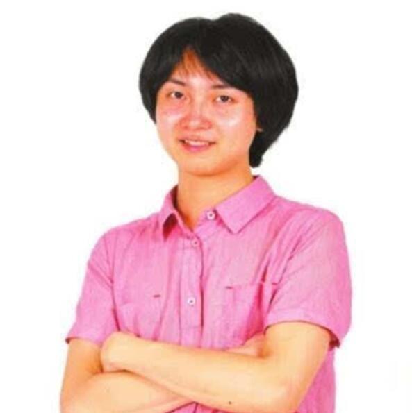 刘婷|17年前，刘霆背母上学感动中国，29岁变性为刘婷，如今怎么样了？