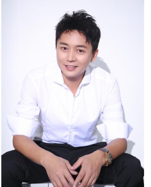 田亮|刘奕君前妻吕梓媛:与演员男友奉子成婚,陪他成长,教会他爱情