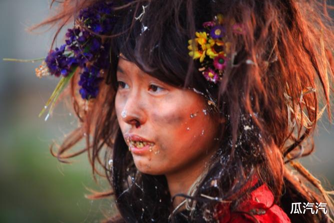 倪妮|15位女星“扮丑”分级，高圆圆A级，天心B级，看到倪妮：妥妥的S+