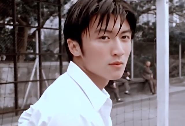 张柏芝|张柏芝直言不讳:儿子遗传了他爸的花心!小小年纪就带女生回家