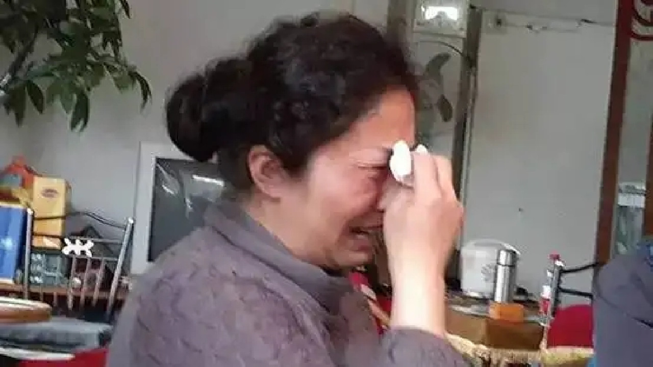 91年贵州小男孩被拐,父亲抑郁自杀,母亲25年后才知,儿子是好友