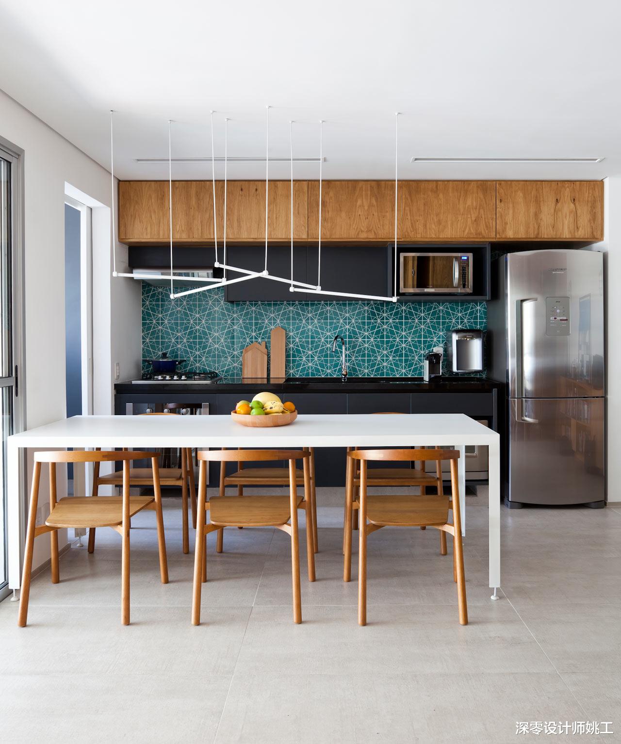 70㎡住对年轻夫妻,户型虽小,他们却也将日子过得有滋有味~