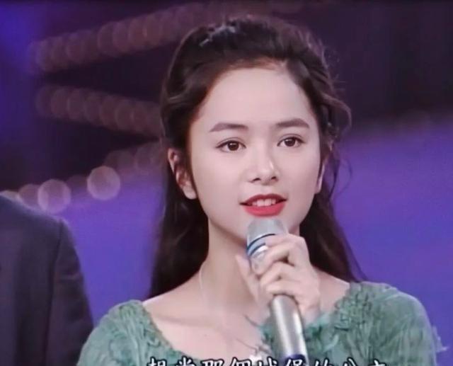 利智|15位明星今昔对比，关之琳自然衰老，利智喜欢素颜出镜