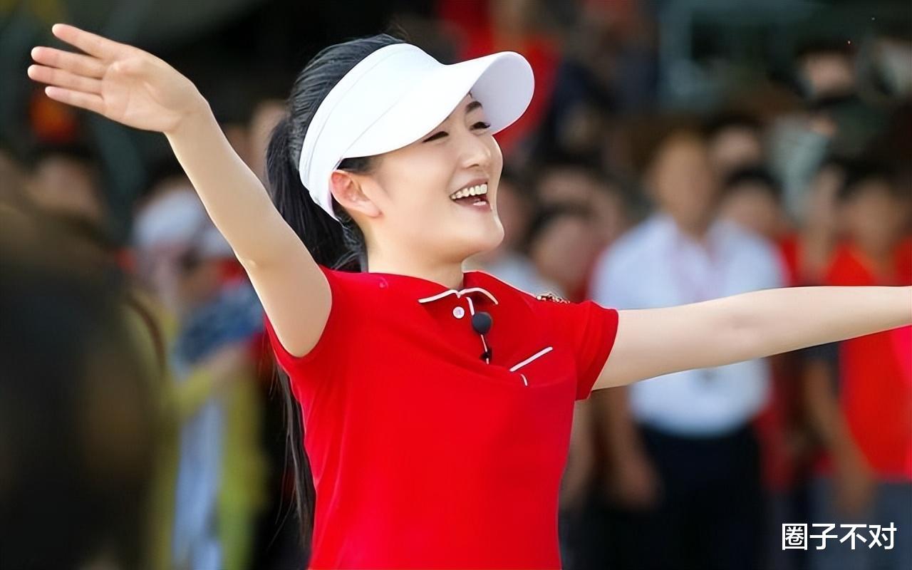 谢娜|离开何炅的谢娜，被打回了原形