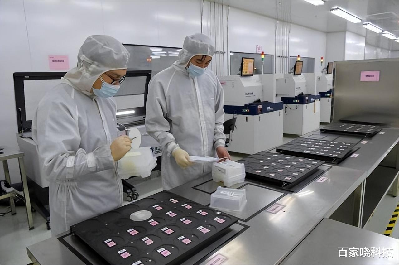 光刻机|外媒：ASML也没有料到，EUV光刻机正在被全球“抛弃”