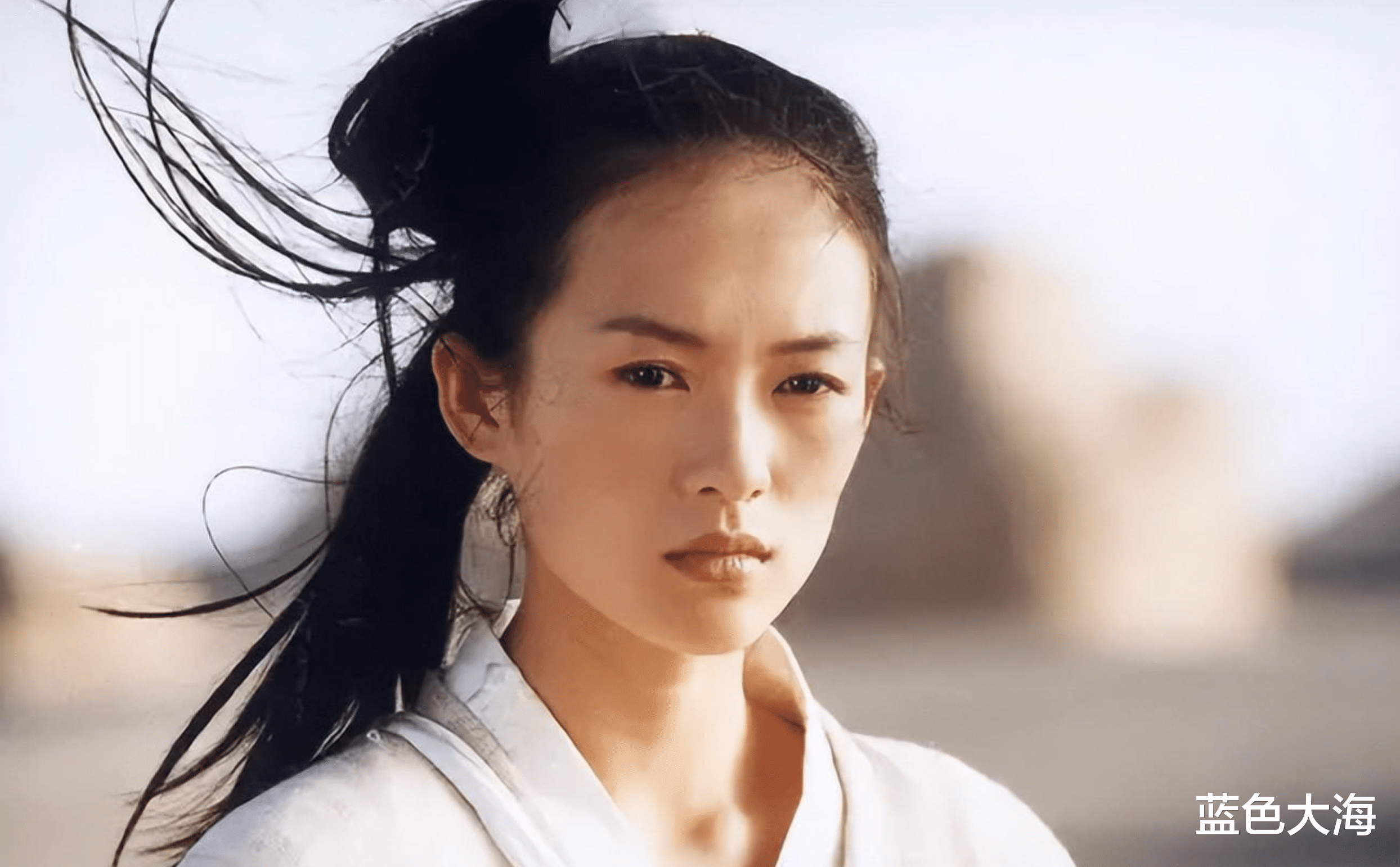 痘痘 10位有“上镜脸”的女星，真人干瘪黑瘦，荧幕上艳光四射，反差大
