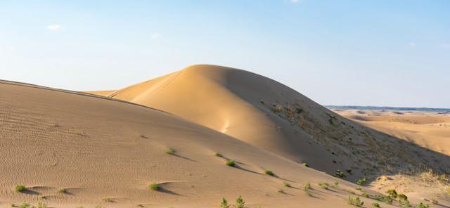 巴丹吉林沙漠|我国有8大沙漠，由于人迹罕至去过一半就不简单了，你去过几个？