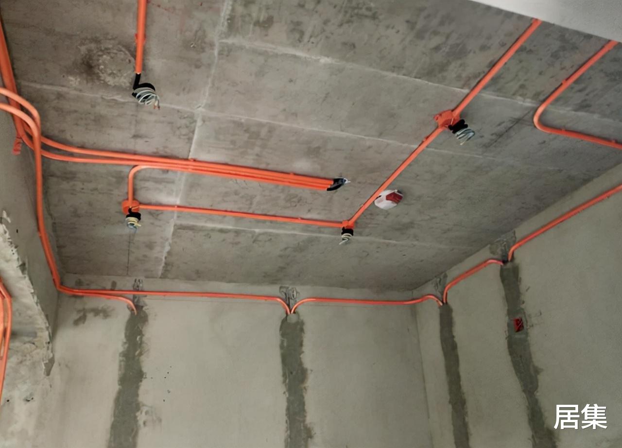 水电走顶,是“装修陷阱”还是“行业标准”?听听工头怎么说