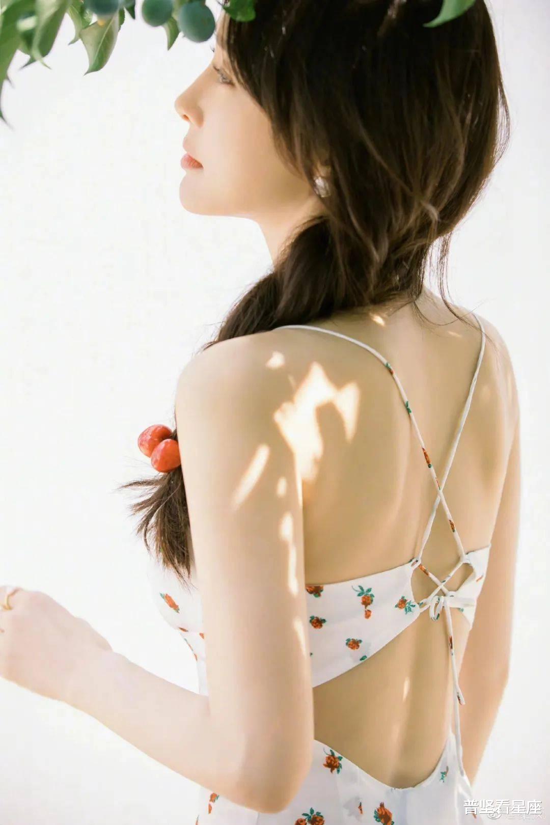 秦岚的胸、殷桃的臀、张俪的腿，都是人间尤物