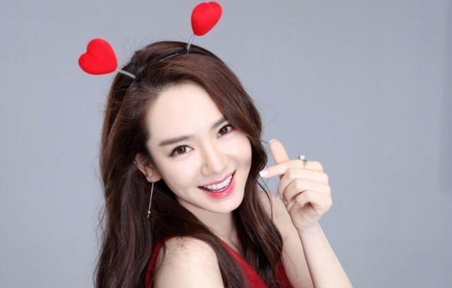 戚薇|戚薇直播假面膜风波后续：商家已经营异常，联系不上疑已跑路