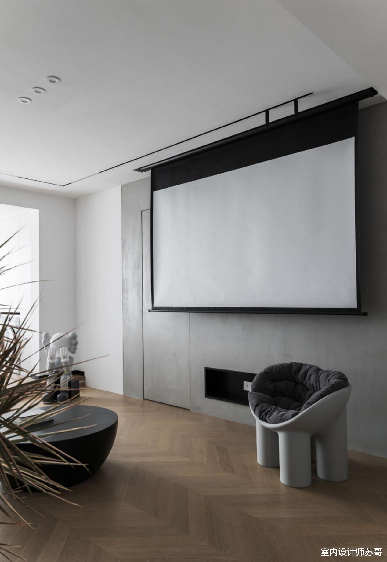 享受超大休闲阳台,还有日式餐厨区,在118平方米空间中尽情享受