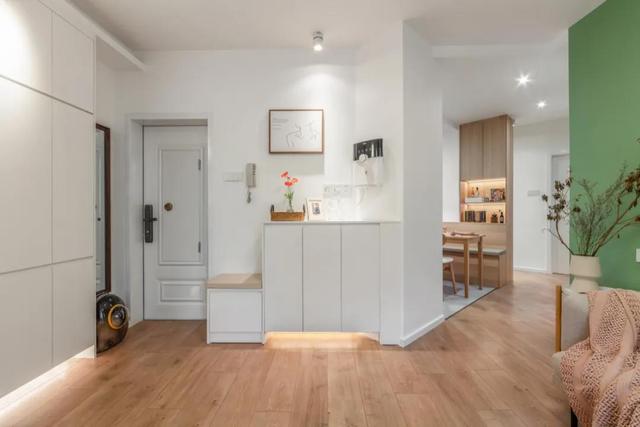 65㎡“渣户型”大翻身,全屋设计巧妙又高级,轻松住下三代人!