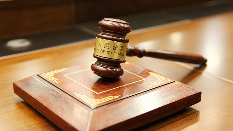 前台|求职者擅入后厨摔倒，酒店被判赔3万余元，冤不冤？