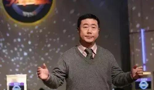 方宏进|方宏进：主持人变阶下囚，被女儿曝光出轨，如今靠直播维持生计