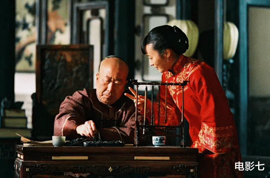 乔家大院|《乔家大院》16年后,主演境况悬殊,有人越来越红,有人早已离世