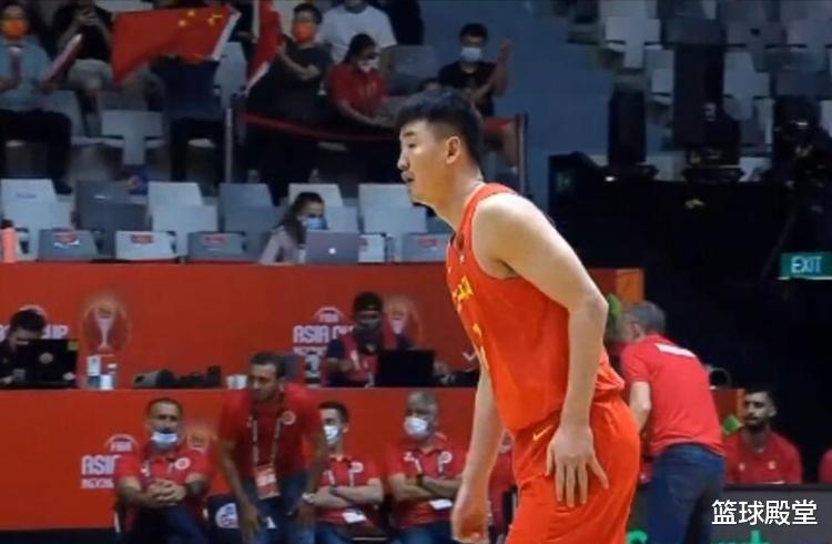 fiba|一个带队起势！一个准绝杀！两病号艰难带队取胜，FIBA发文怒赞！