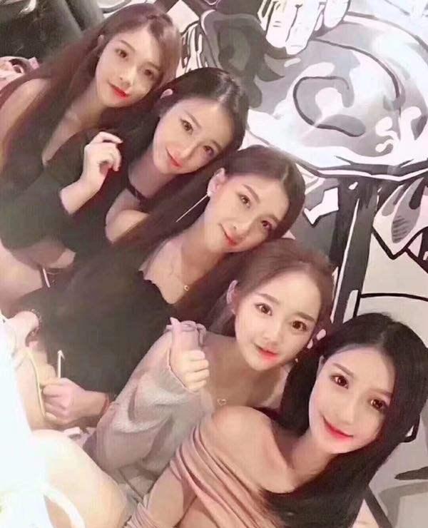 案例:妻子长期沉沦于男模,男子举报KTV有偿陪侍:娃也不带