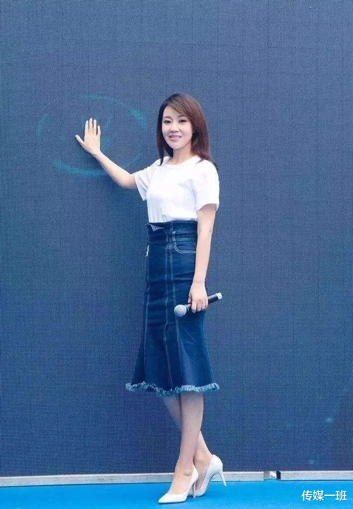 杨幂|离婚后事业上巅峰的4位女星：闫妮凭佟湘玉走红，杨幂开娱乐公司